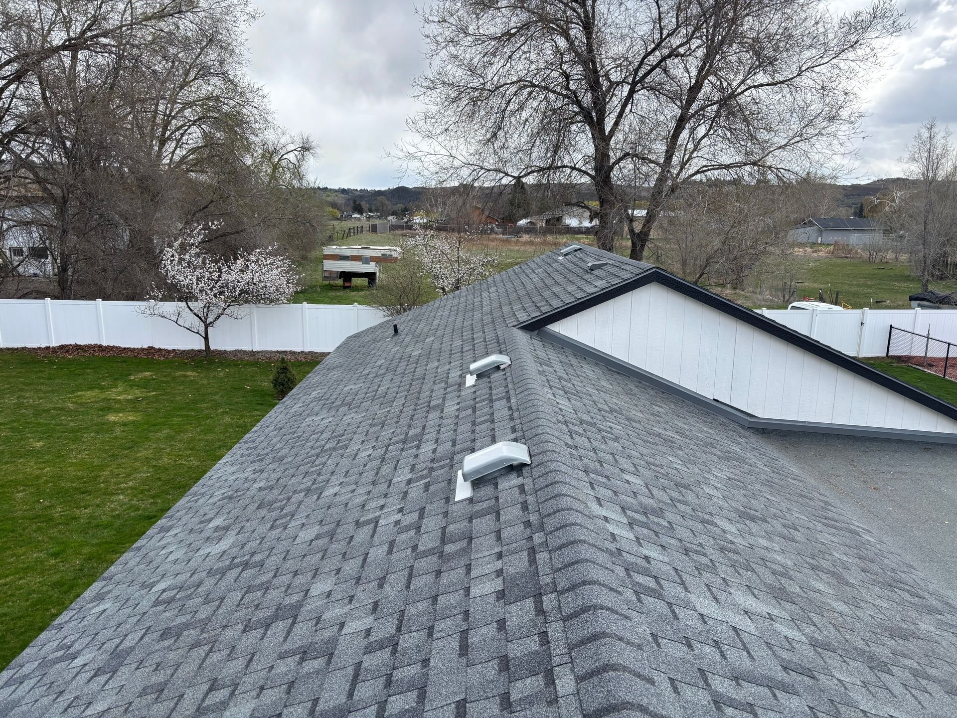 Roofer installing a new roof in Naches, WA